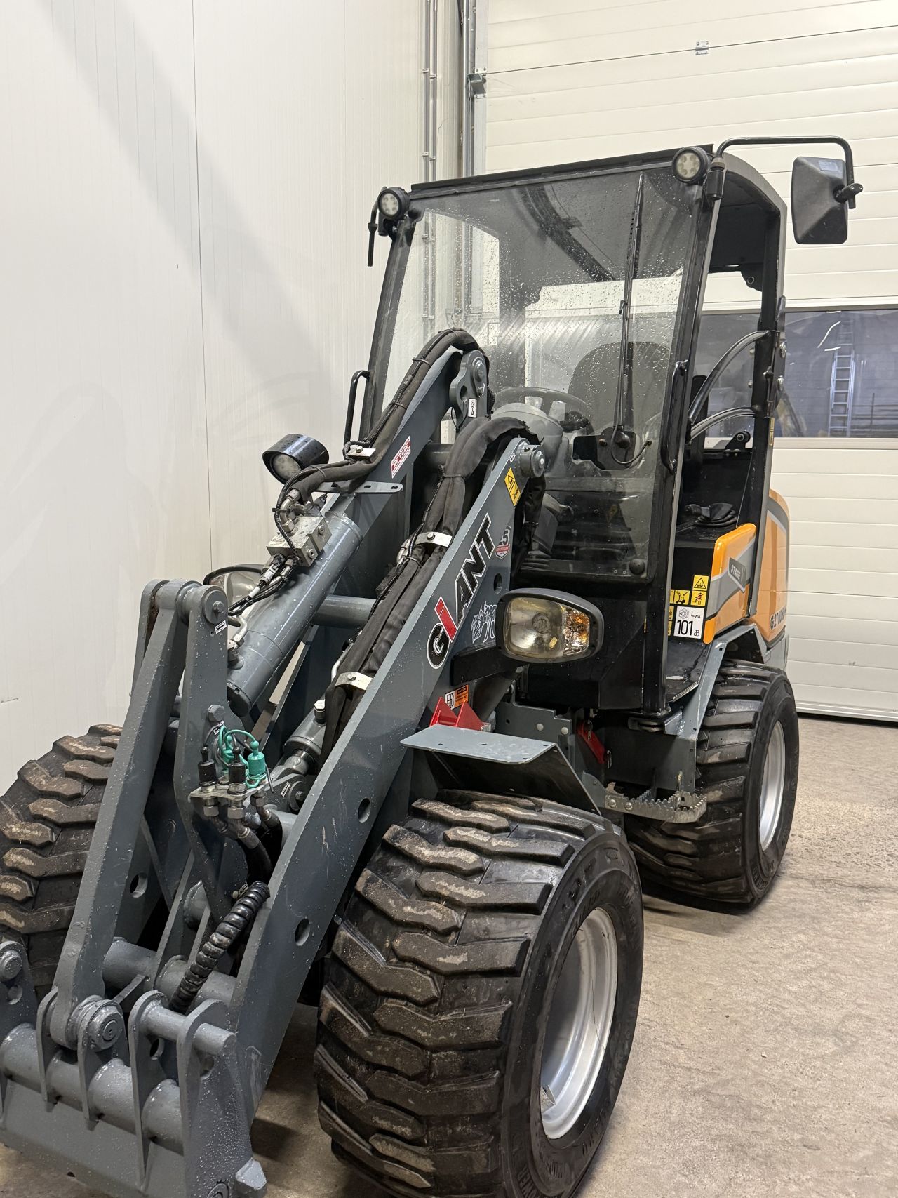 Giant g2700 HD ++ ( 496 uur )