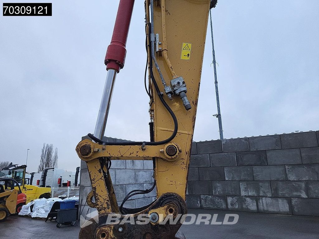 Caterpillar 325 FL CR