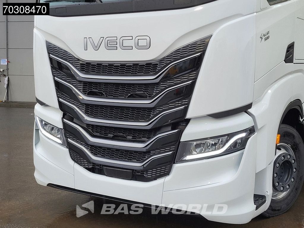 Iveco S-Way 500 4X2 NEW! 2xTanks Standklima LED Navi