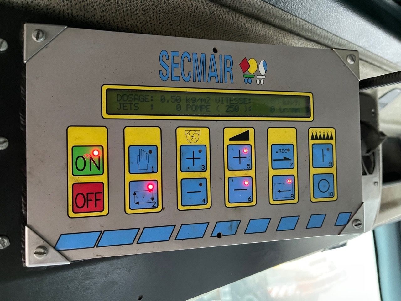 Renault Premium 300 Secmair 4000 liter Bitumen/Emulsie