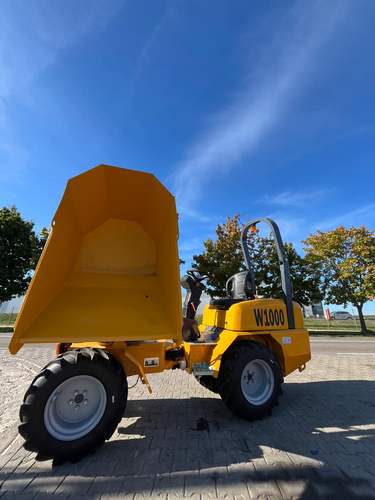 W1000