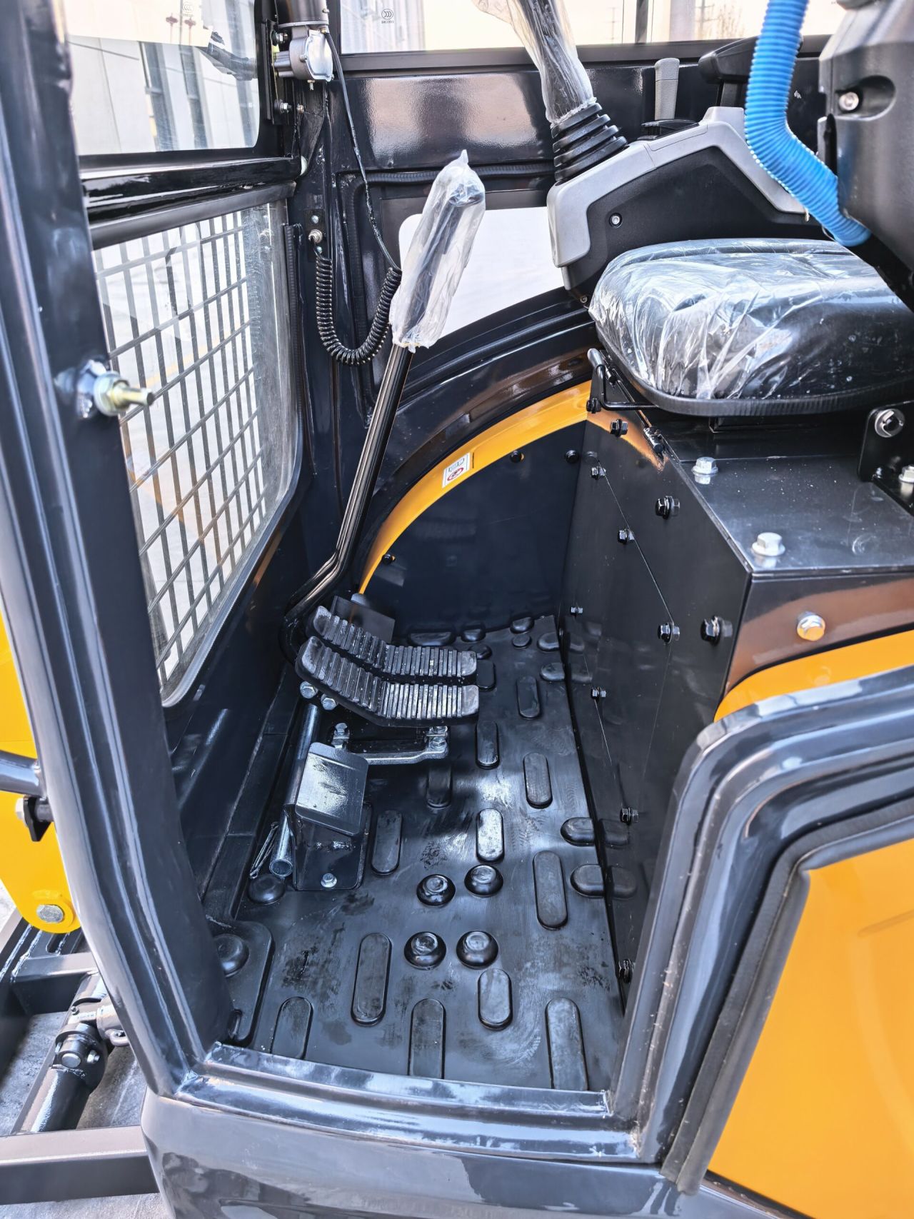 Gunter Grossmann Rupsgraafmachine GT2000J