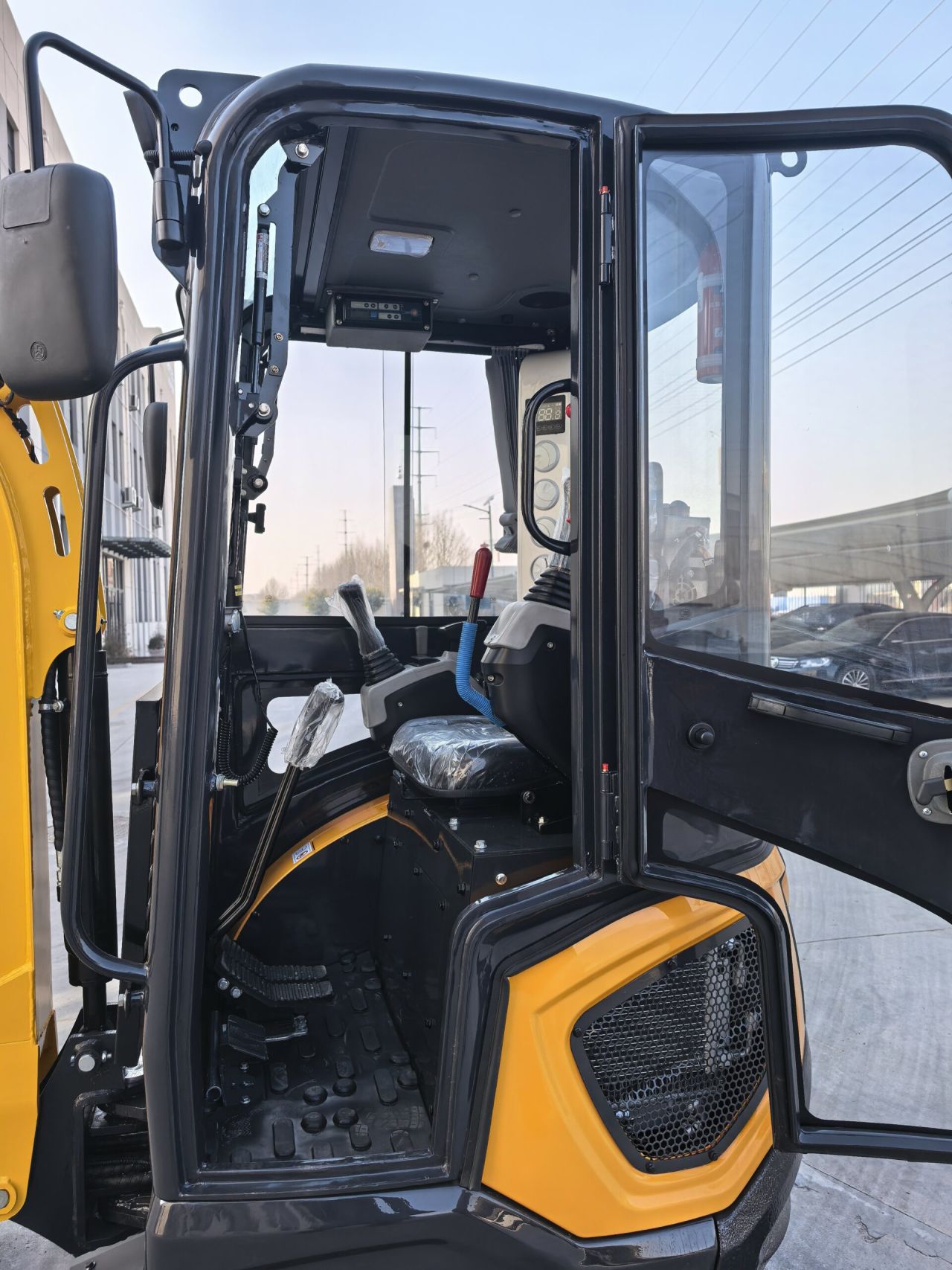 Gunter Grossmann Rupsgraafmachine GT2000J