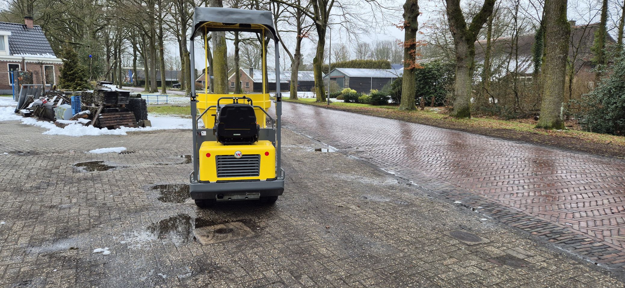 WackerNeuson dt 15 swivel bucket