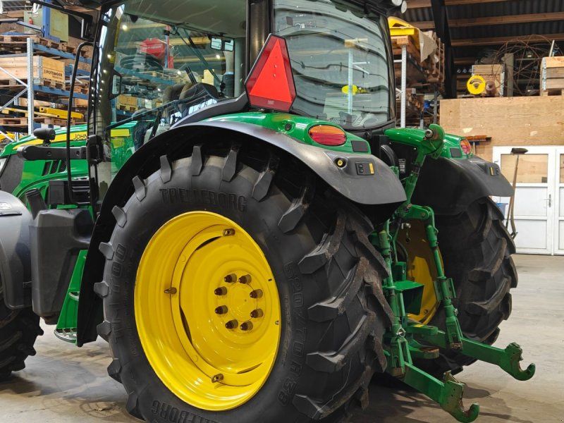 John Deere 6125R AutoQuad