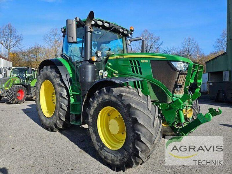 John Deere 6215 R