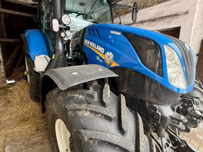 New Holland T 6.180 Dynamic Command