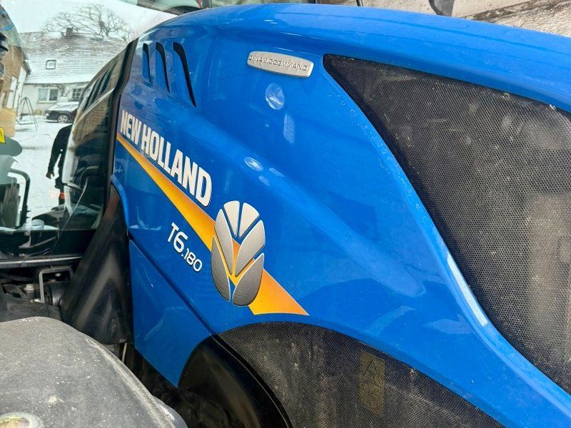 New Holland T 6.180 Dynamic Command