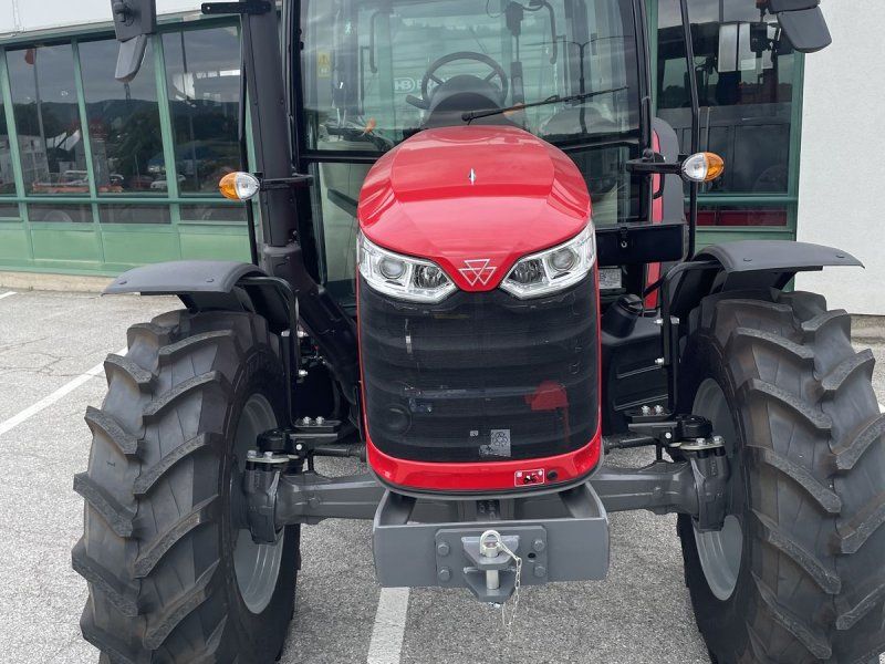 Massey Ferguson 4708 M Kabine