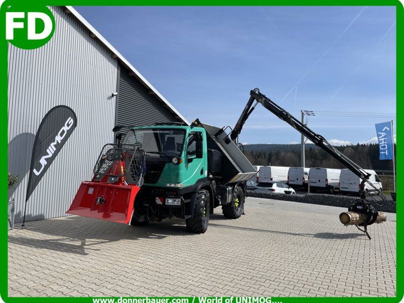 Mercedes-Benz Unimog U20 mit Kran, Agrar , 60 km/h , Fiananzierung mgl.