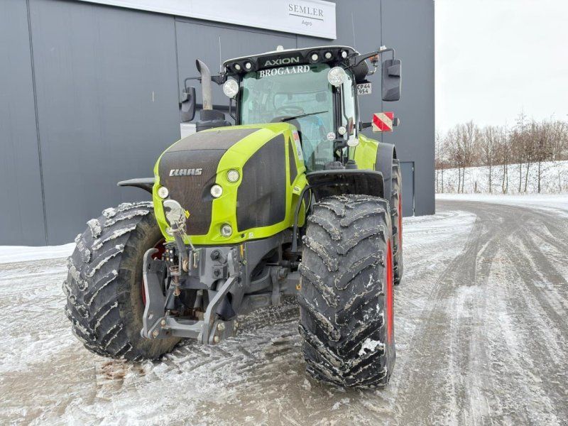 Claas AXION 930