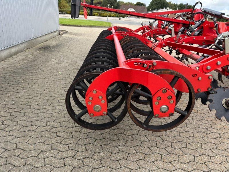 Kverneland Turbo 5000F