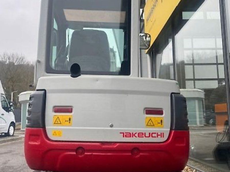 Takeuchi TB235 Kompaktbagger  Schnellwechsler