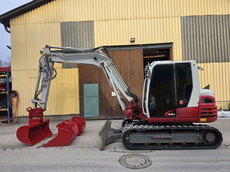 Takeuchi TB290-2