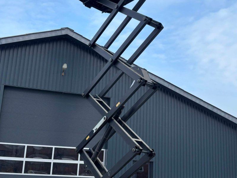 Airo 14 meter saxlift personlift