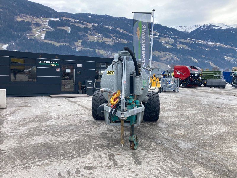 GEBA 4000 Liter mit Hochdruck-Güllewerfer