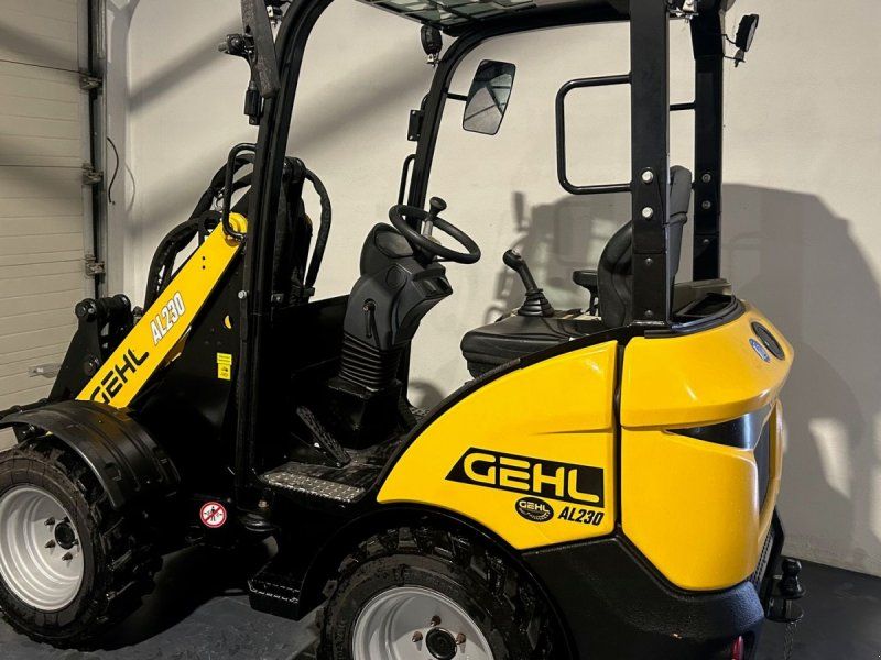 Gehl AL 230