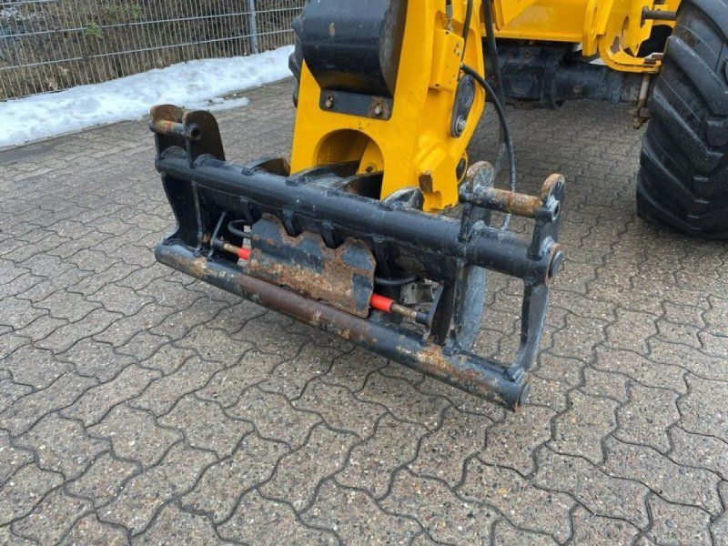 JCB TM 220 TELESKOPRADLADER