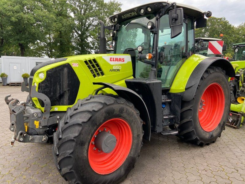 Claas Arion 650 CIS