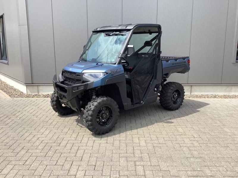 Polaris Ranger XP 1000 Premium ABS HalfCab