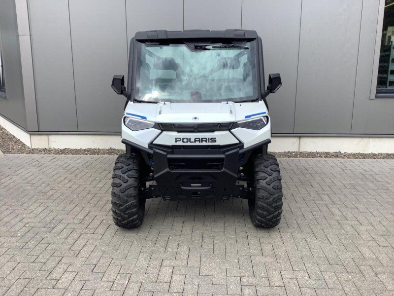 Polaris Ranger XP Kinetic Premium FullCab