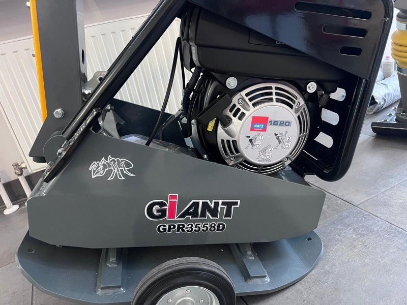 Giant GPR3558D