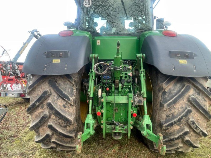 John Deere 7310 R e23