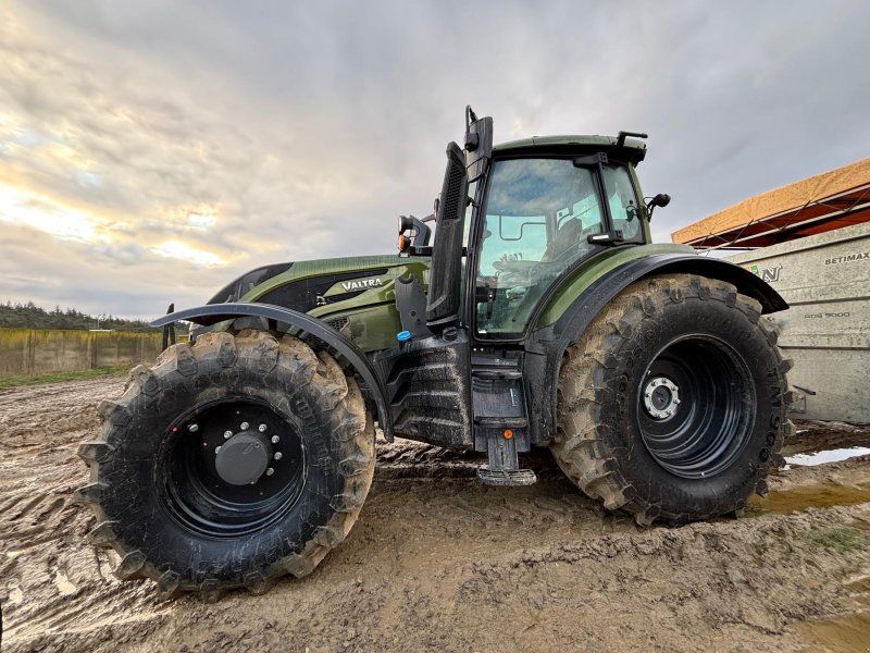 Valtra T175e Active