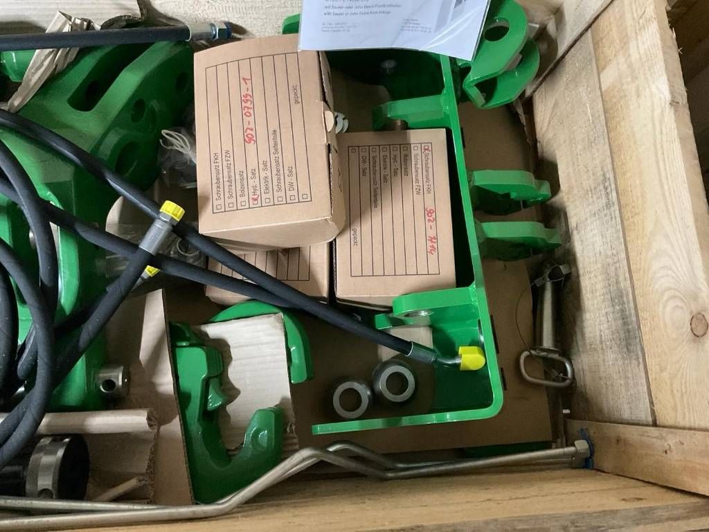 John Deere Sauter Fronthef en frontaftakas NIEUW! € 4.050,- e