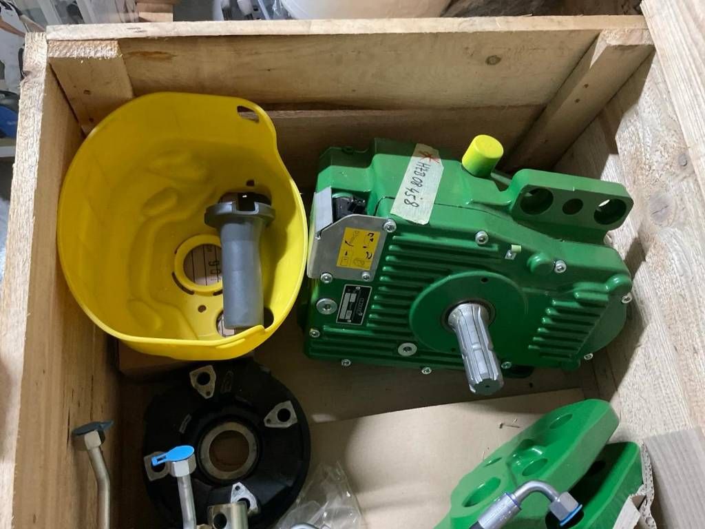 John Deere Sauter Fronthef en frontaftakas NIEUW! € 4.050,- e
