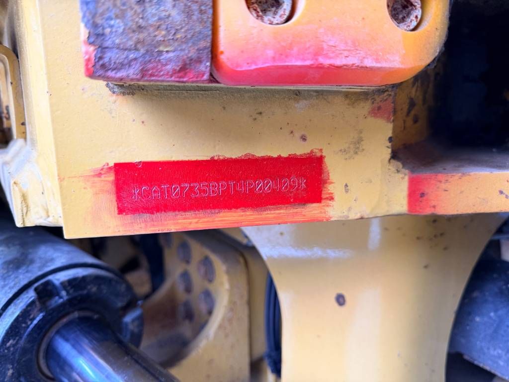 CAT 735 | 735B