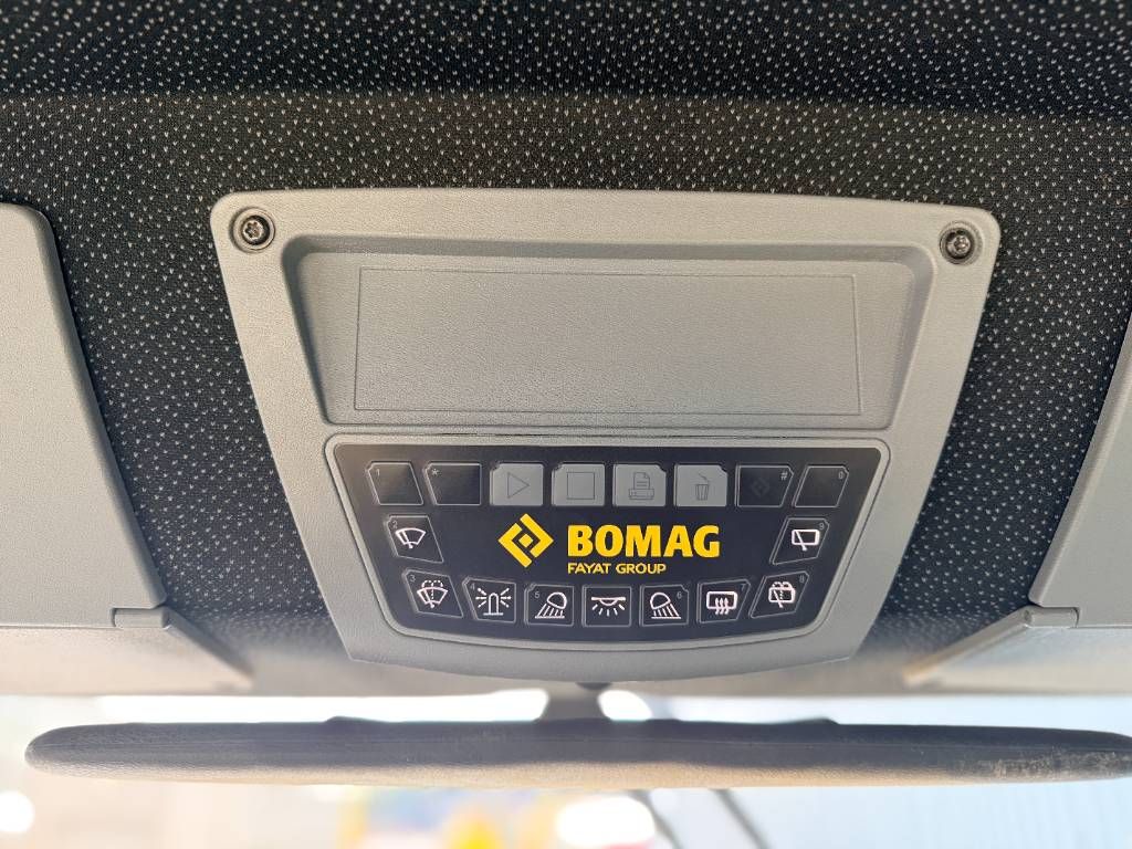 Bomag BW213D-5
