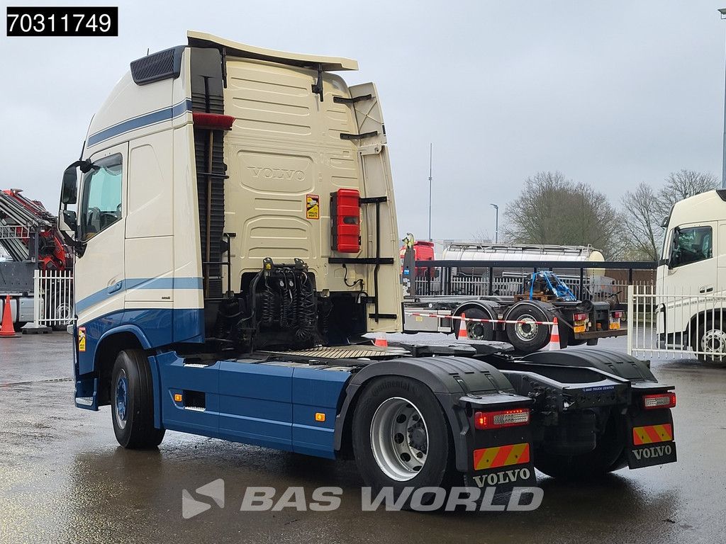 Volvo FH 420 4X2 XL 2xTanks I-ParkCool Leder