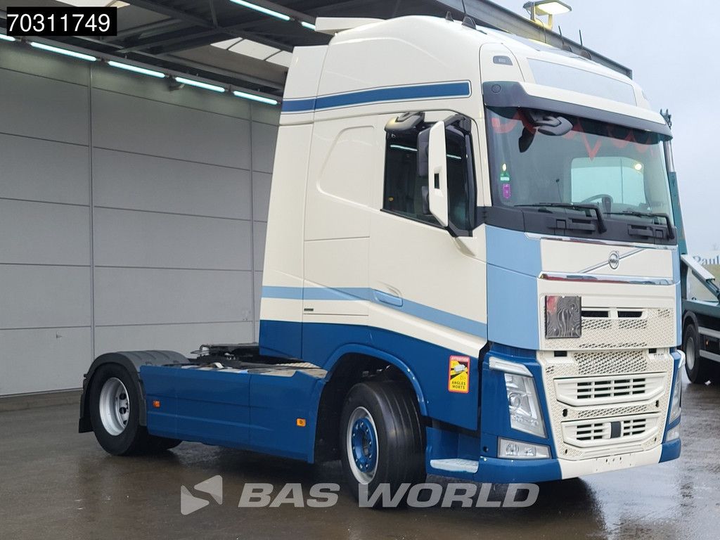 Volvo FH 420 4X2 XL 2xTanks I-ParkCool Leder