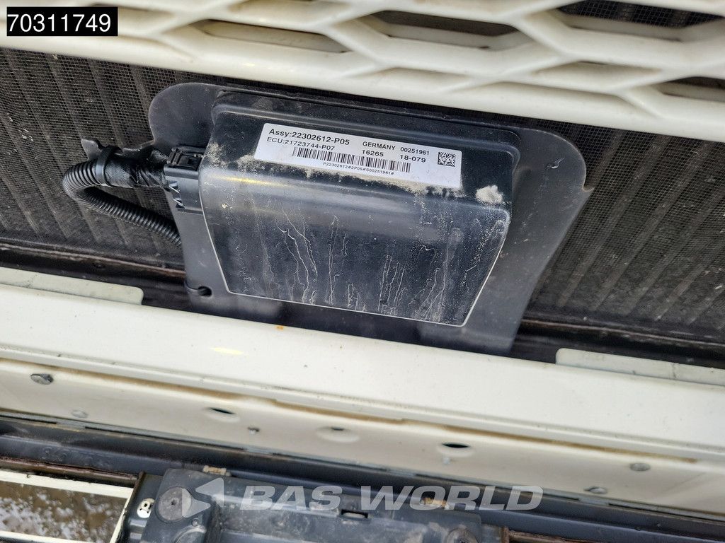 Volvo FH 420 4X2 XL 2xTanks I-ParkCool Leder