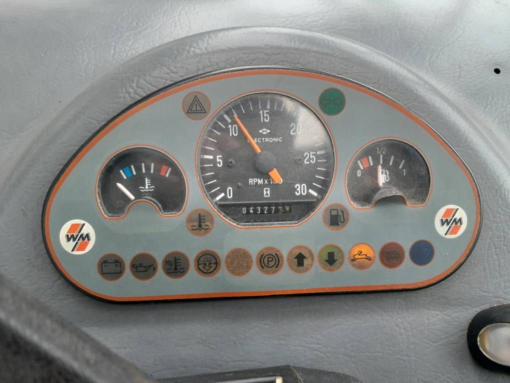 Weidemann 5006 Verreiker Lader met vorken 30Km/h