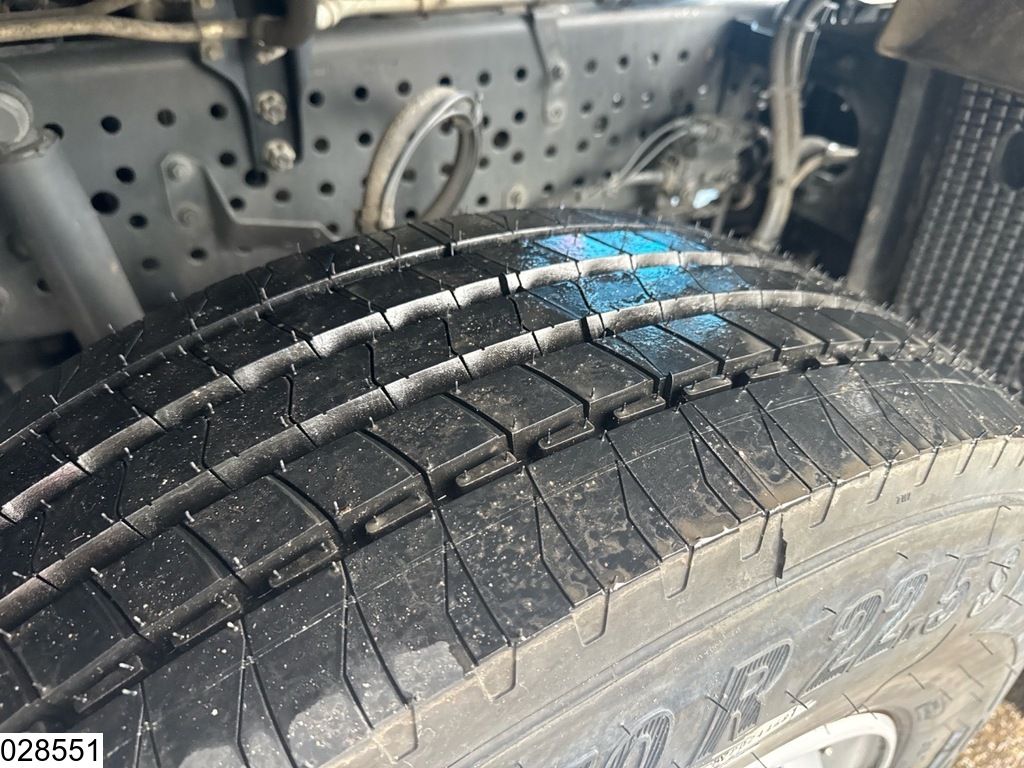 Mercedes Actros 1845 EURO 6d, ACC, Mirrorcam, New tires