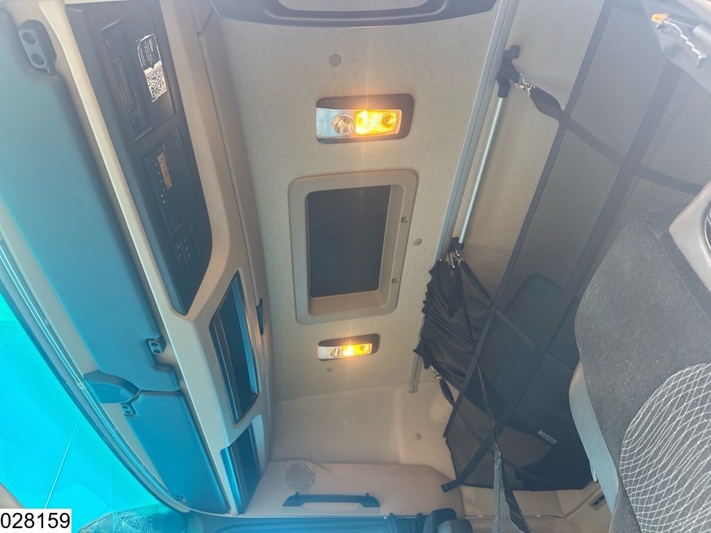 Mercedes Actros 1845 EURO 6d, ACC, Mirrorcam, New tires