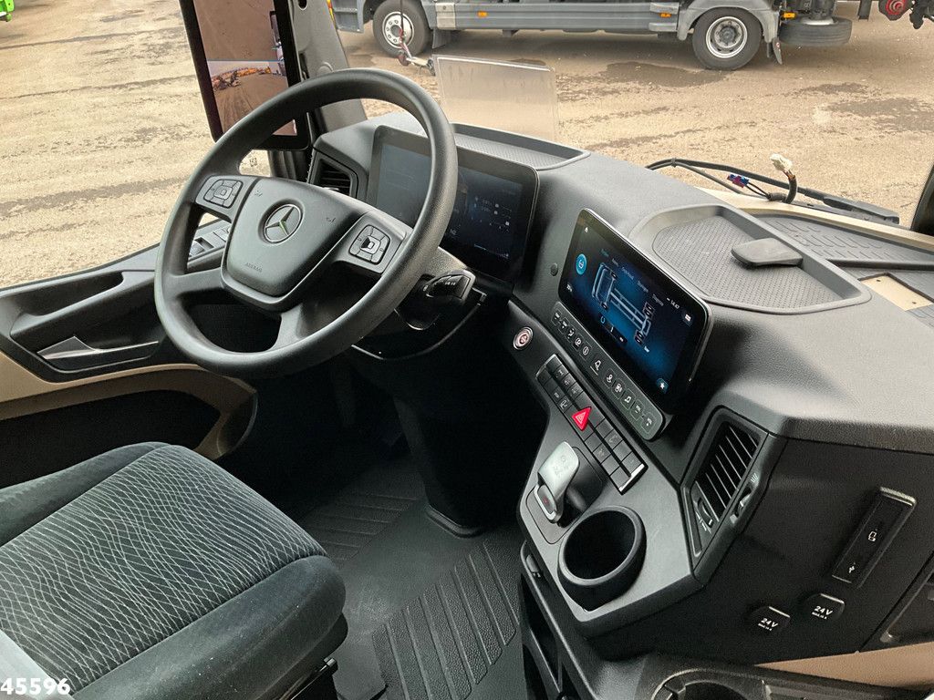 Mercedes-Benz Actros 1842 Mega GigaSpace MirrorCam