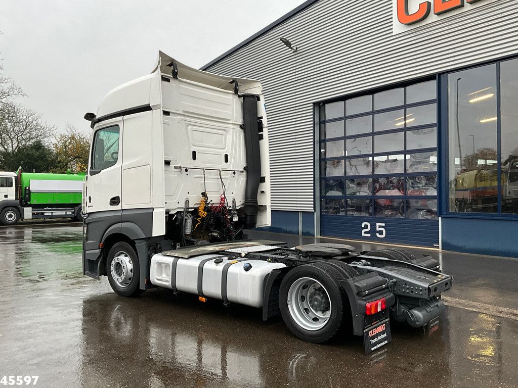 Mercedes-Benz Actros 1842 Mega GigaSpace MirrorCam