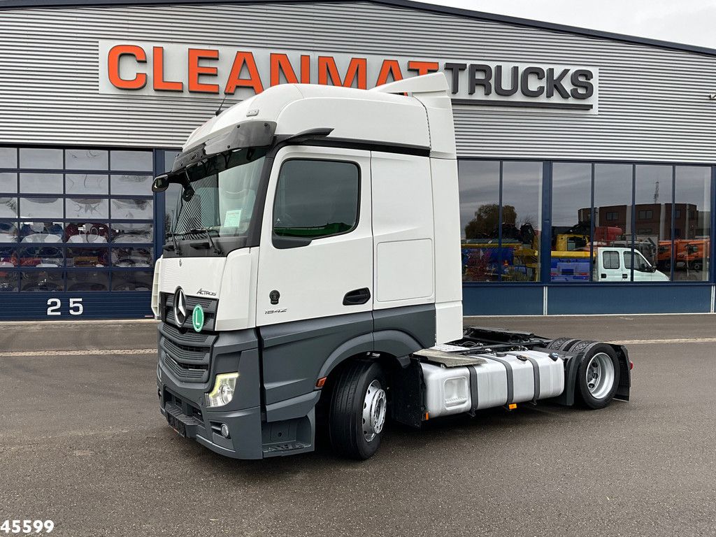 Mercedes-Benz Actros 1842 Mega GigaSpace MirrorCam