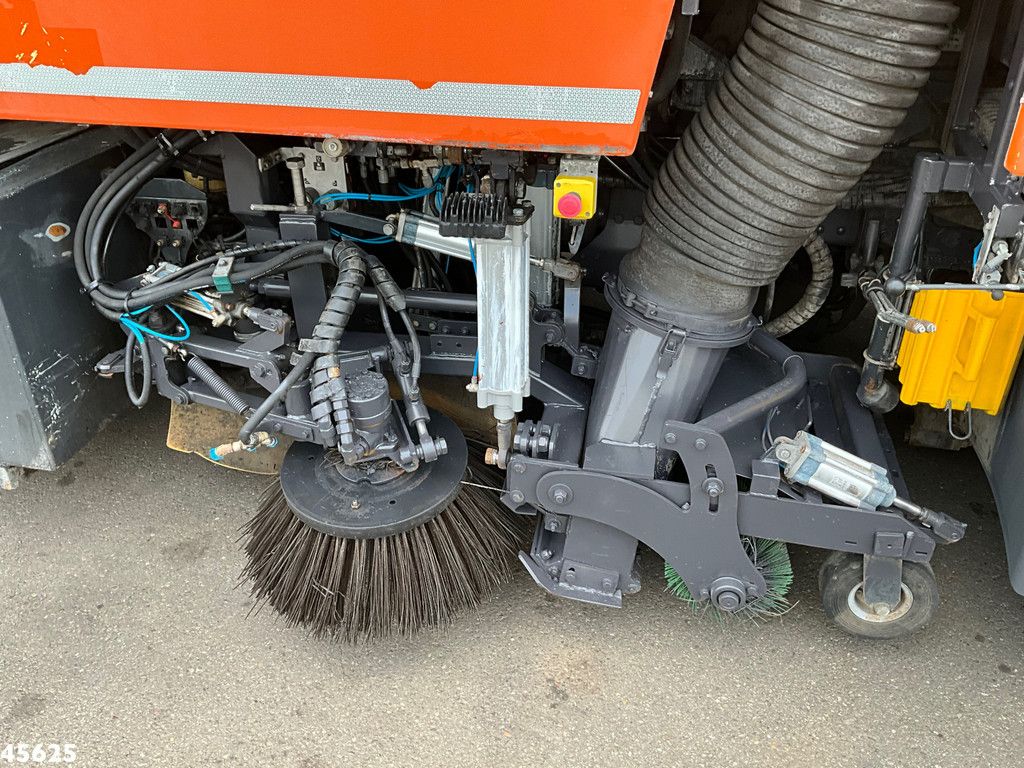 Man TGS 18.440 Euro 6 Beam S9000 Wegdekreiniger links en rechts vegend!