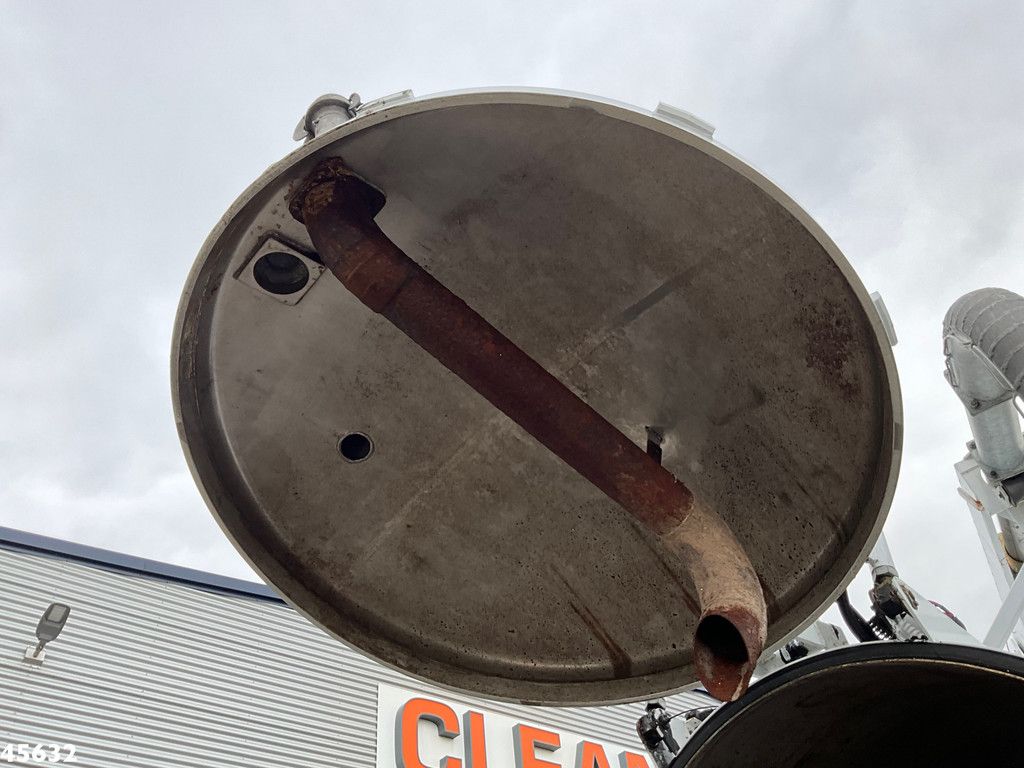 Mercedes-Benz Antos 2833 Euro 6 DHM kolkenzuiger Just 123.687 km!