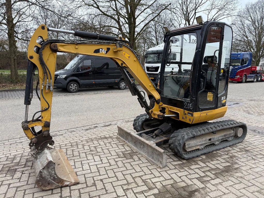 Caterpillar 302.7D