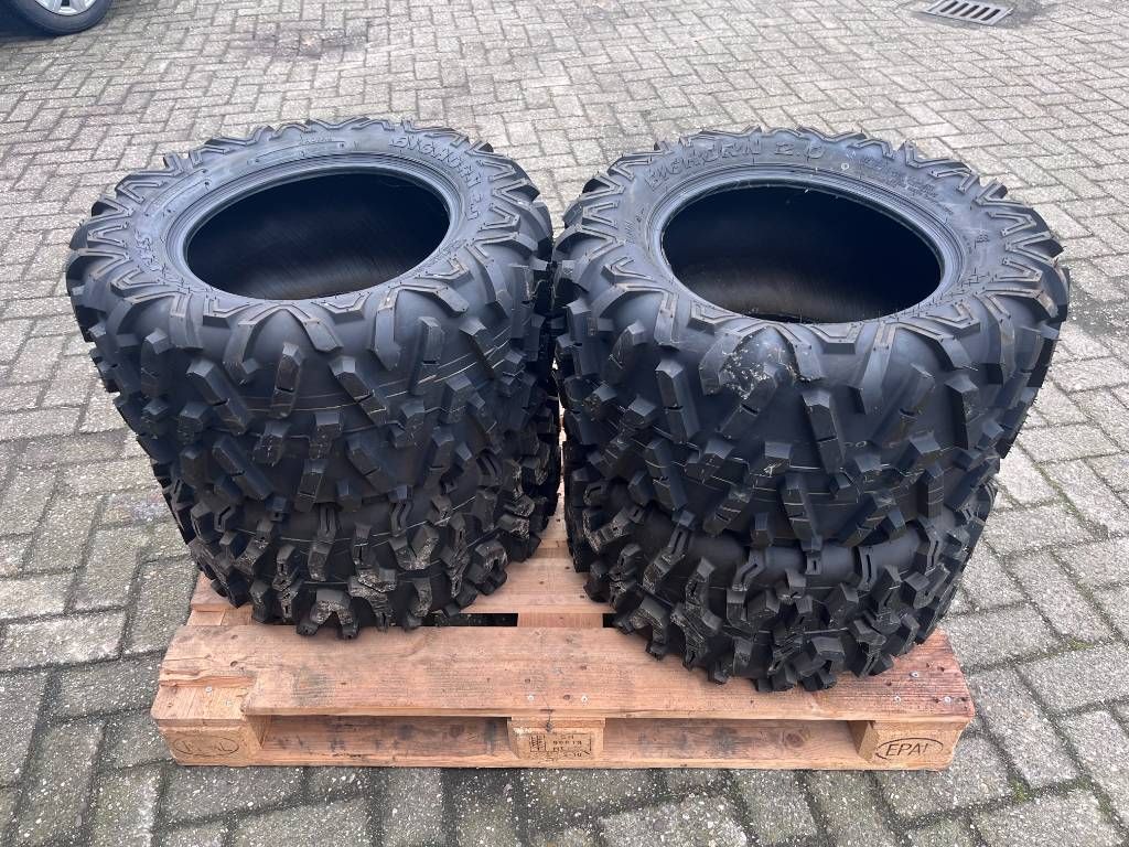 Maxxis 27x11.00R14