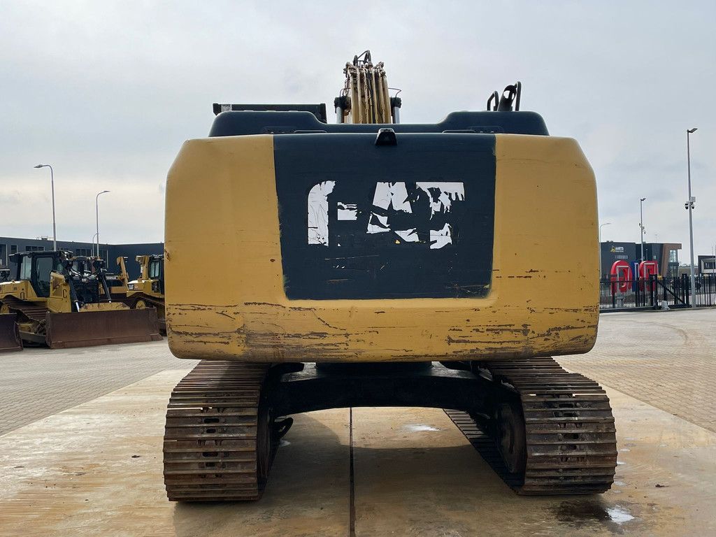 Caterpillar 323EL