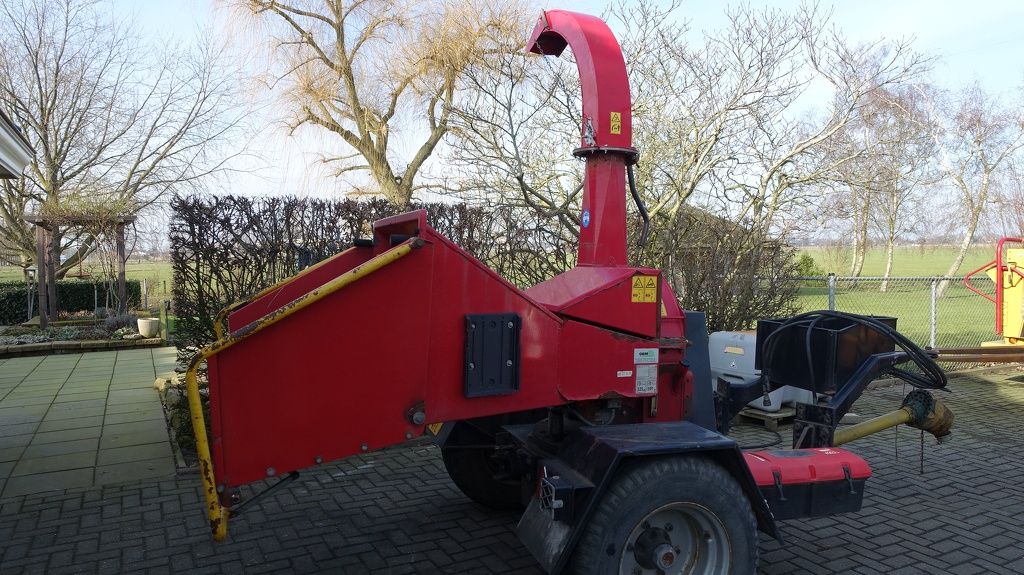 Linddana TP200 houthakselaar versnipperraar