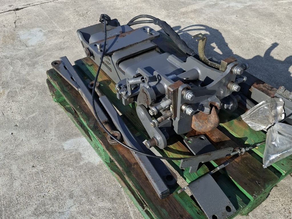 Massey Ferguson OPPIKHAAK 7600-SERIE DYNA-VT