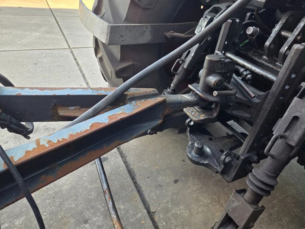 ORBONS 3 as schuifzeilen, deuren achter 850 baklengte 272 insteek, liftas, kooiaap aansluit.BPW trommelremmen