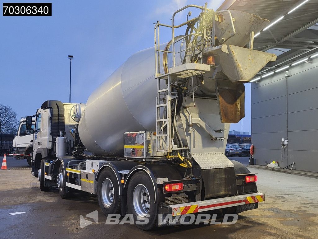 Volvo FM FM 330 8X4 9m3 Mixer Manual Sleepercab Climate control Euro 6